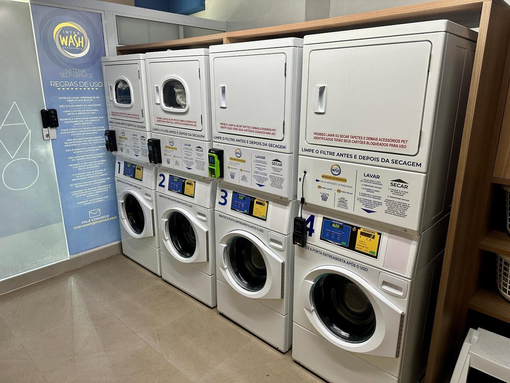 Roda Gigante, Garagem E Piscina Balneário Camboriú Εξωτερικό φωτογραφία